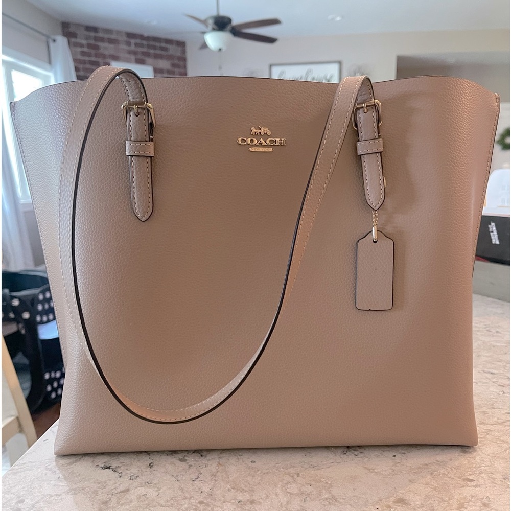 Coach Mollie tote